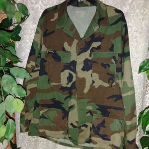 MEN'S CAMOUFLAGE ARMY JACKET